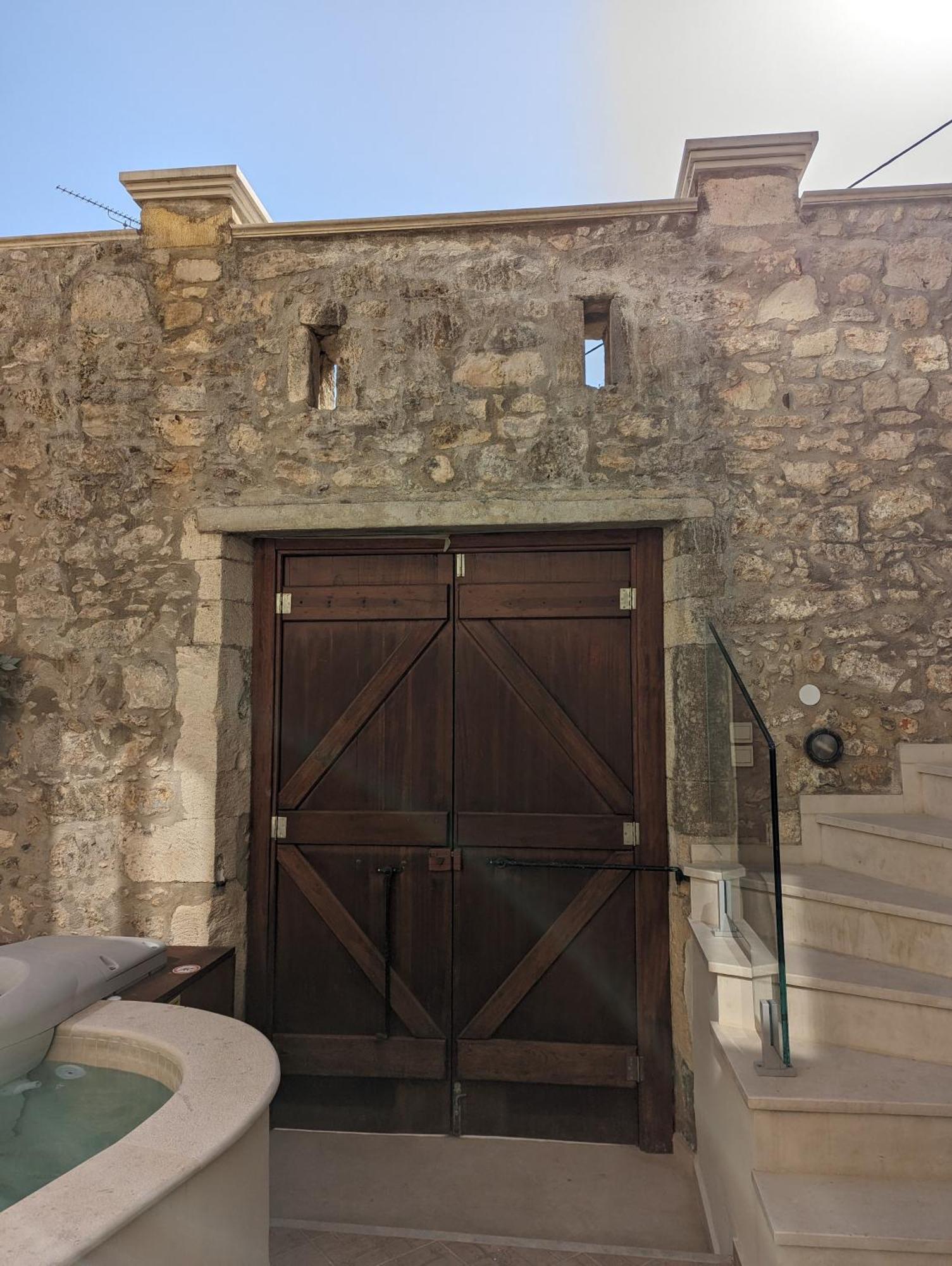 Casa Leone, Whole House With Private Pool!
