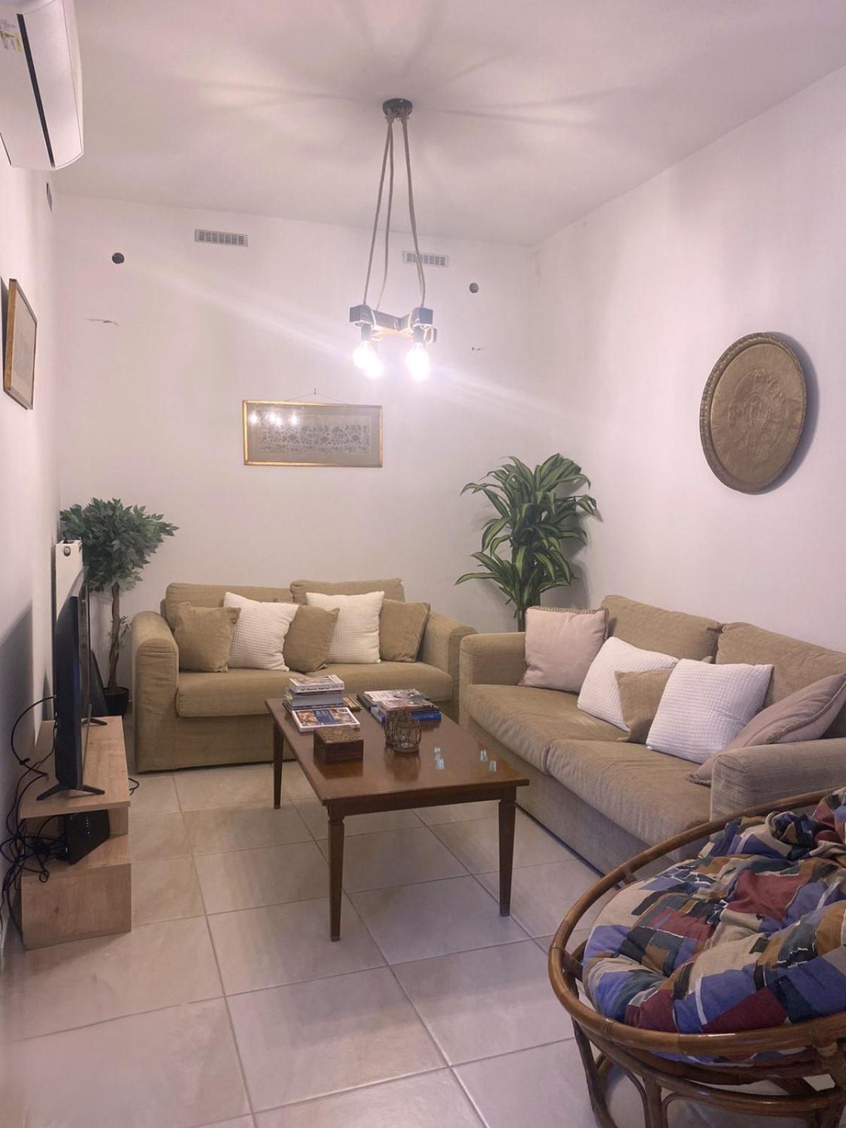 Casa Leone, Whole House With Private Pool! Holiday home Atsipopoulo