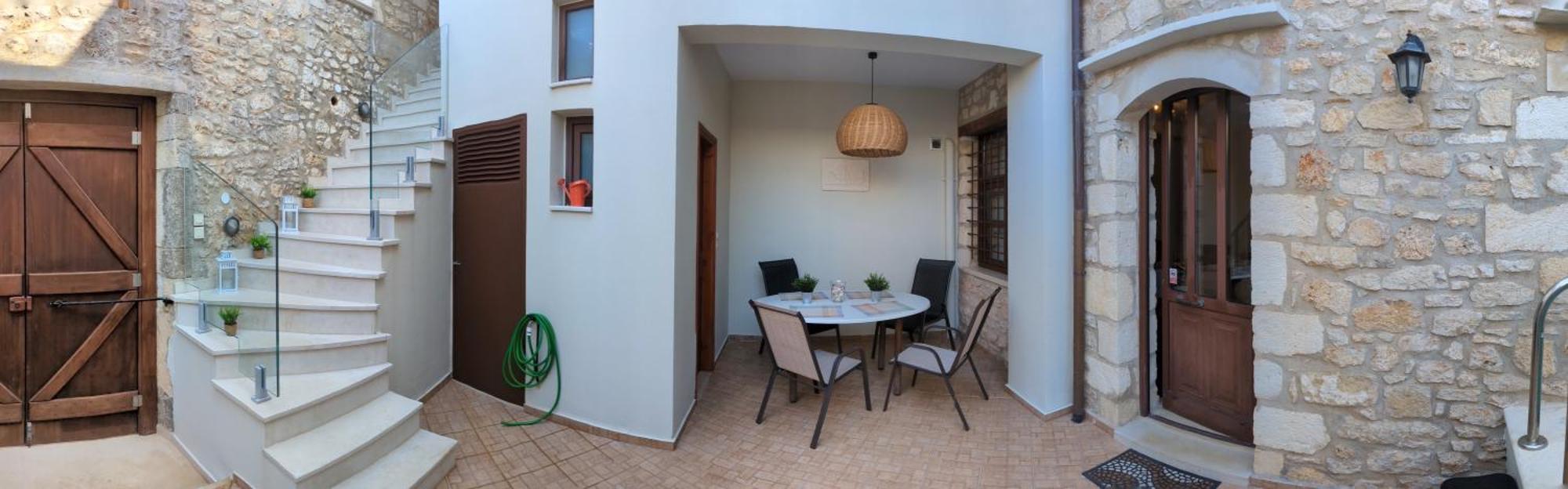 Casa Leone, Whole House With Private Pool! * Atsipopoulo